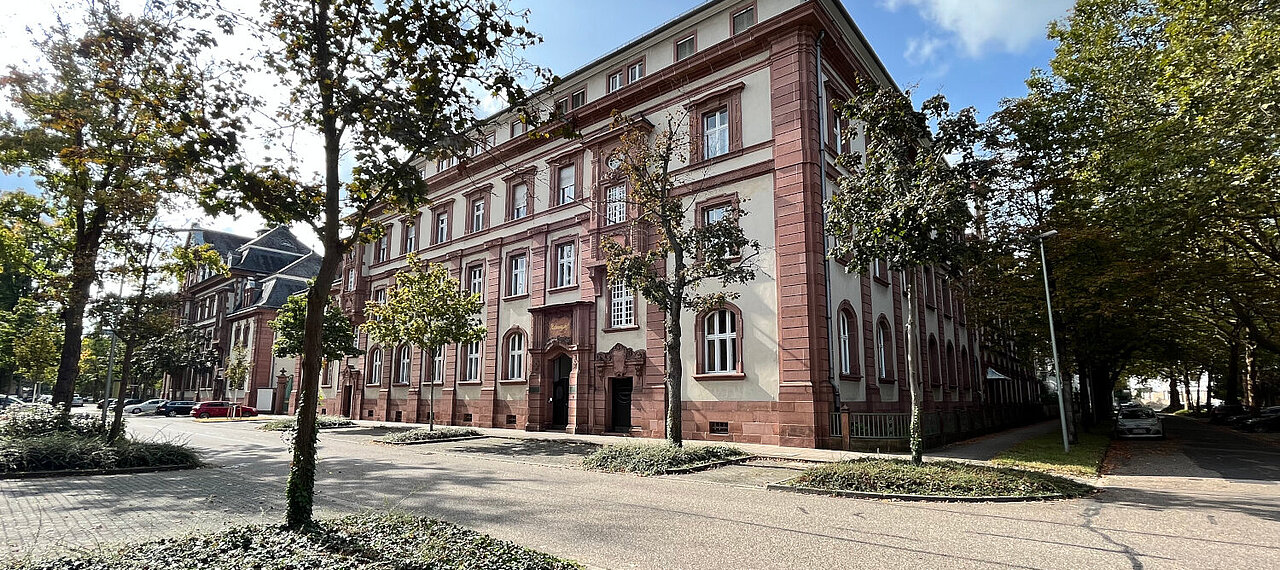 Gebäude des Rechnungshof Stabelstraße